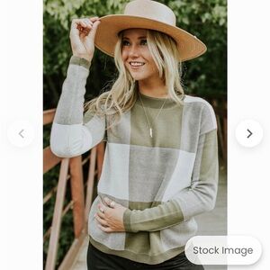 Roolee Daphne Colorblock Sweater in Olive